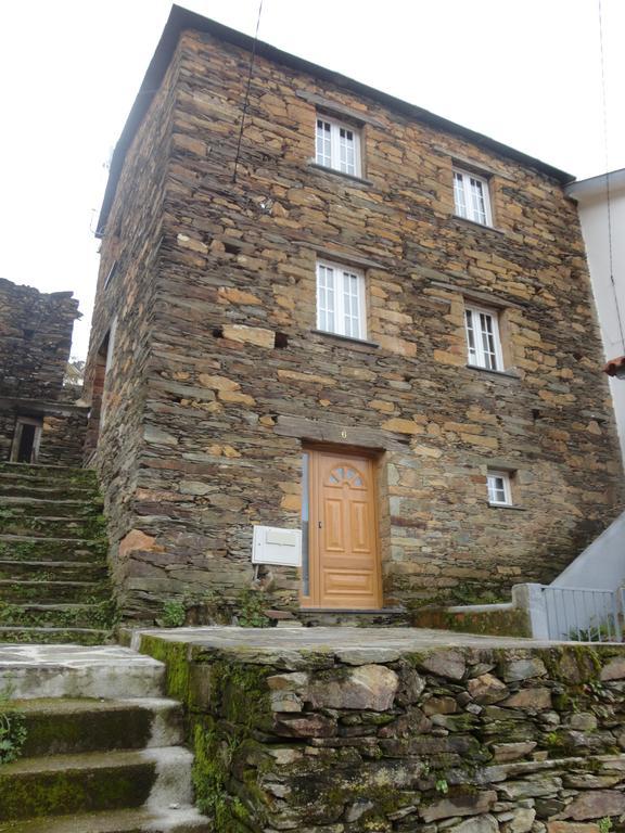 Abrigo Do Outeiro - Serra Da Estrela Cabeça Exterior foto