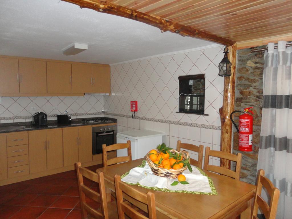 Abrigo Do Outeiro - Serra Da Estrela Cabeça Exterior foto